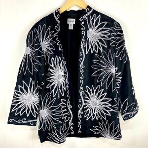 Chico's 100% Silk Floral Flower Embroidered Open‎ Front Blazer Jacket Size 1